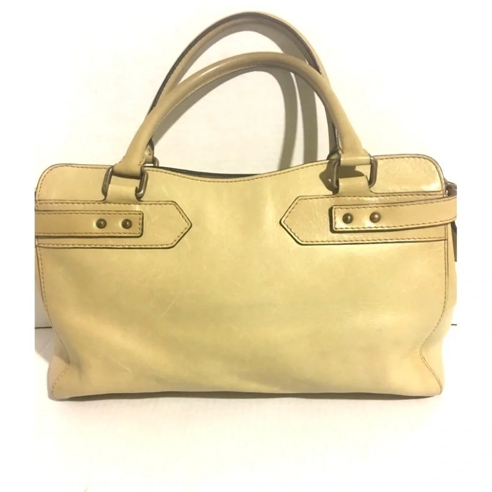 Marc Jacob’s vintage Elegant Cream satchel Handbag